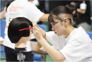 全国理容美容学生技術コンテスト